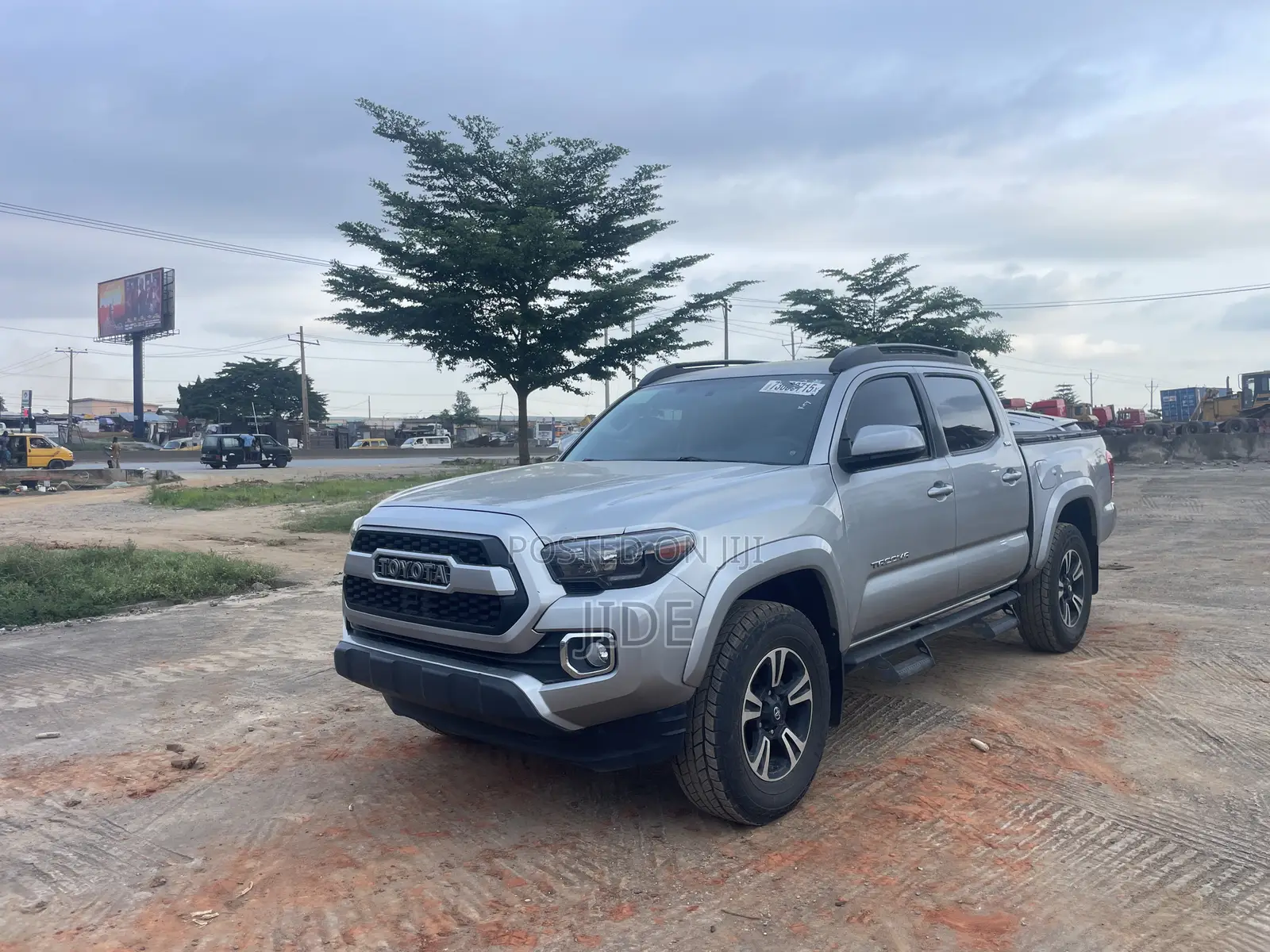 Toyota Tacoma 4dr Double Cab 2016 Silver