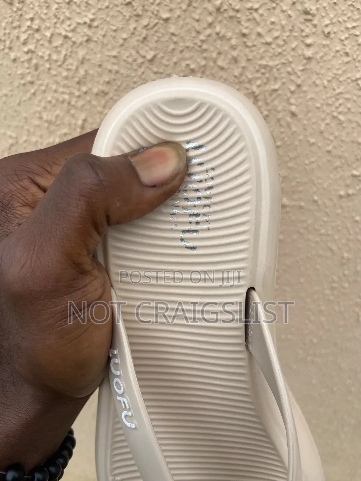 Luofu Comfortable Walking Slides for Women | Soft Ladies Slippers