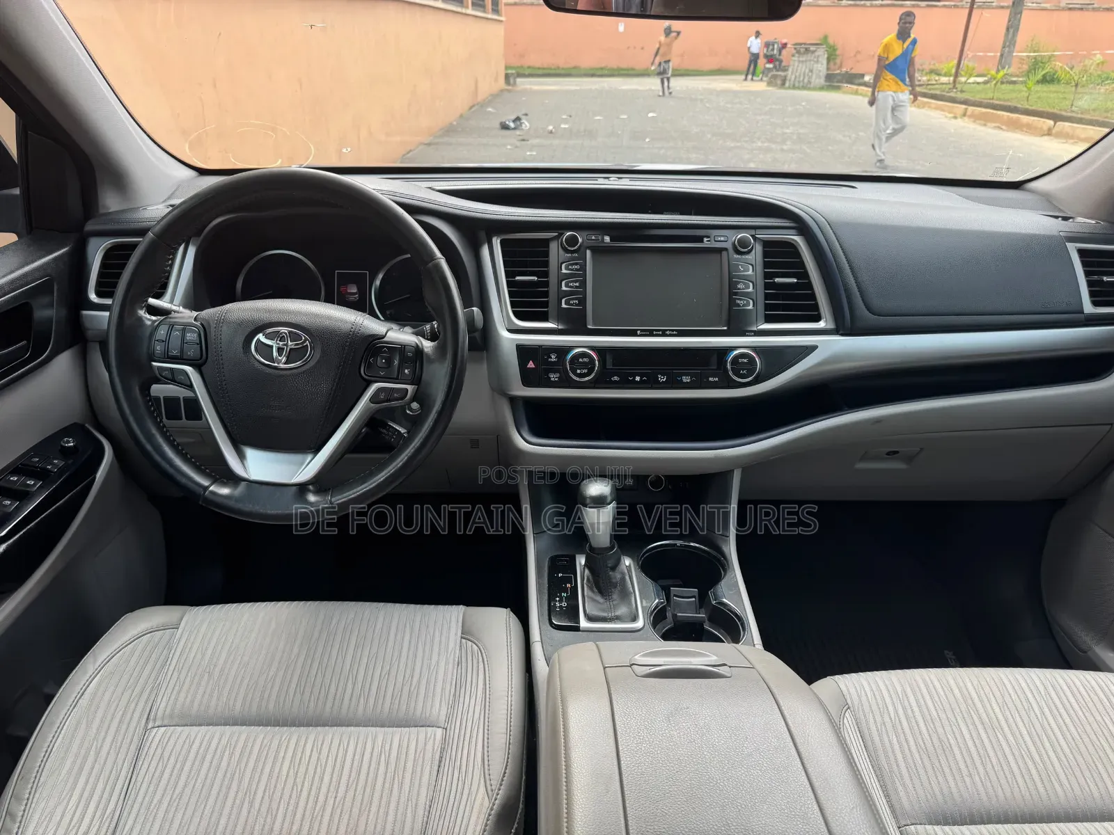 Toyota Highlander 2019 Blue
