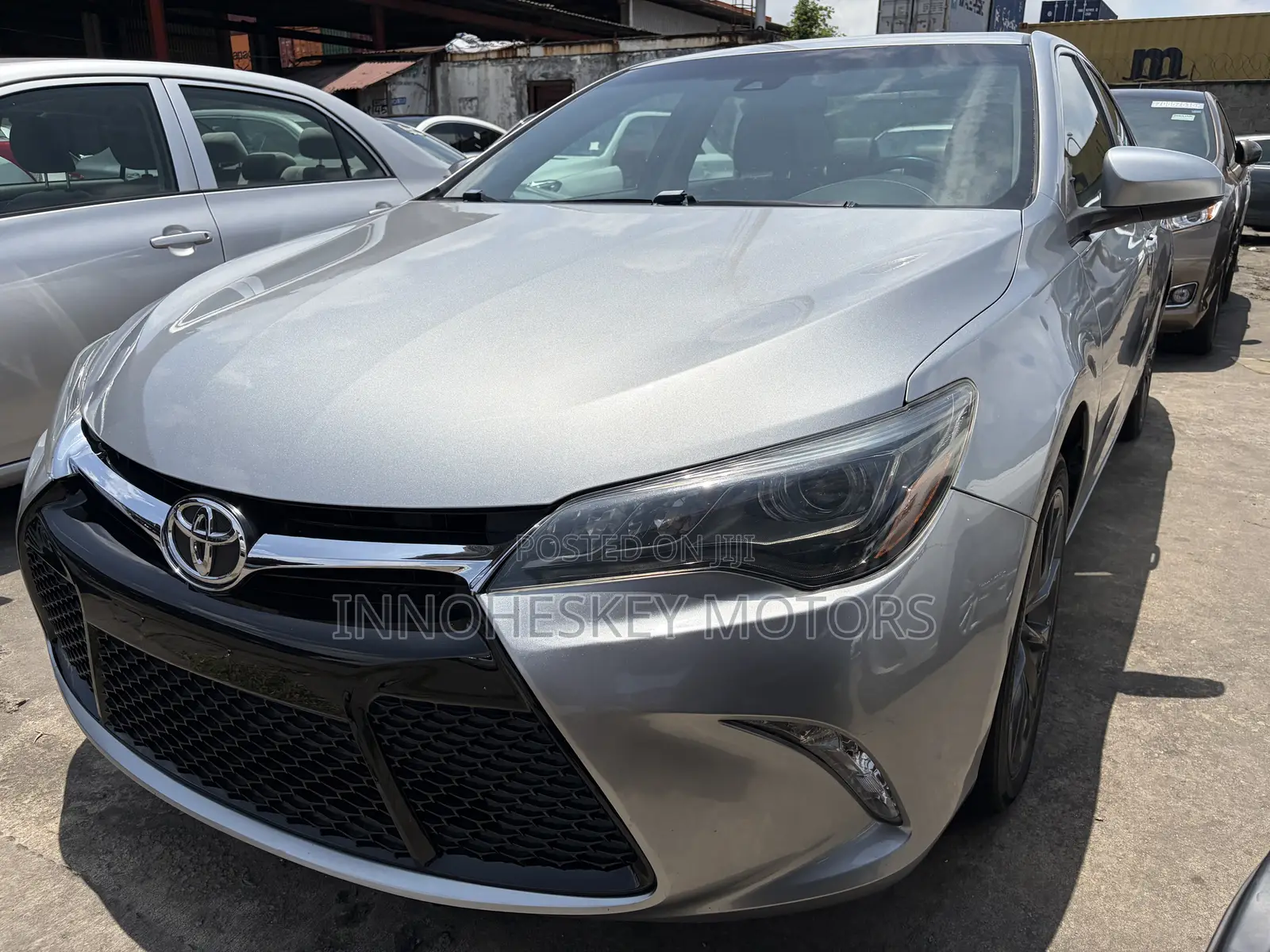Toyota Camry XSE 4dr Sedan (3.5L 6cyl 6A) 2017 Silver