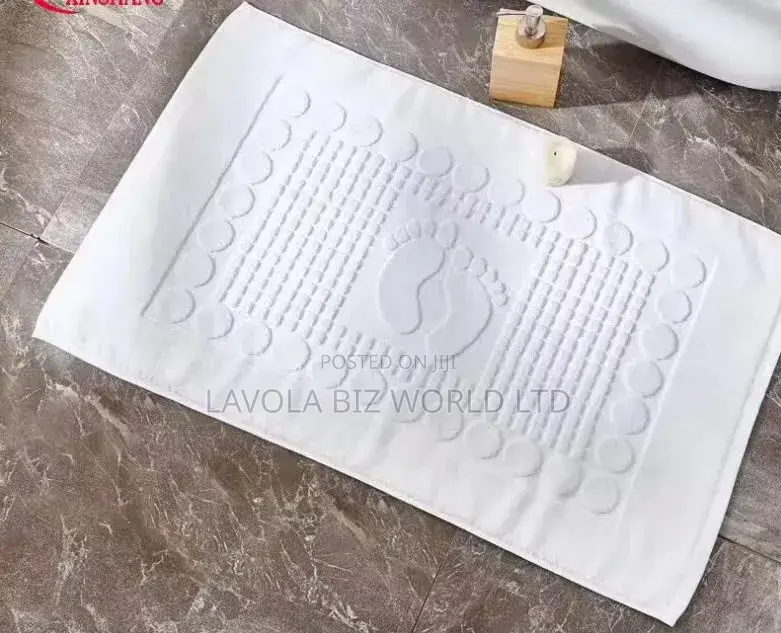 Hotel Floor Mat With Feet