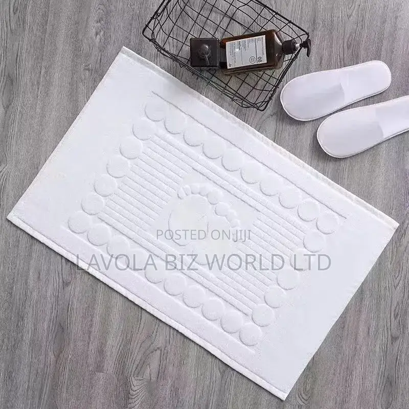 Hotel Floor Mat With Feet
