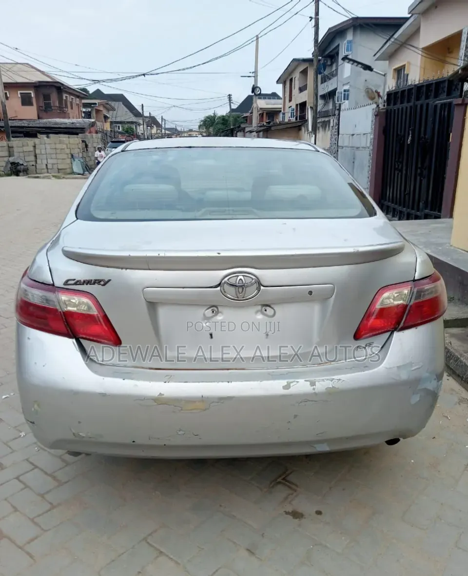 Toyota Camry 2008 Silver