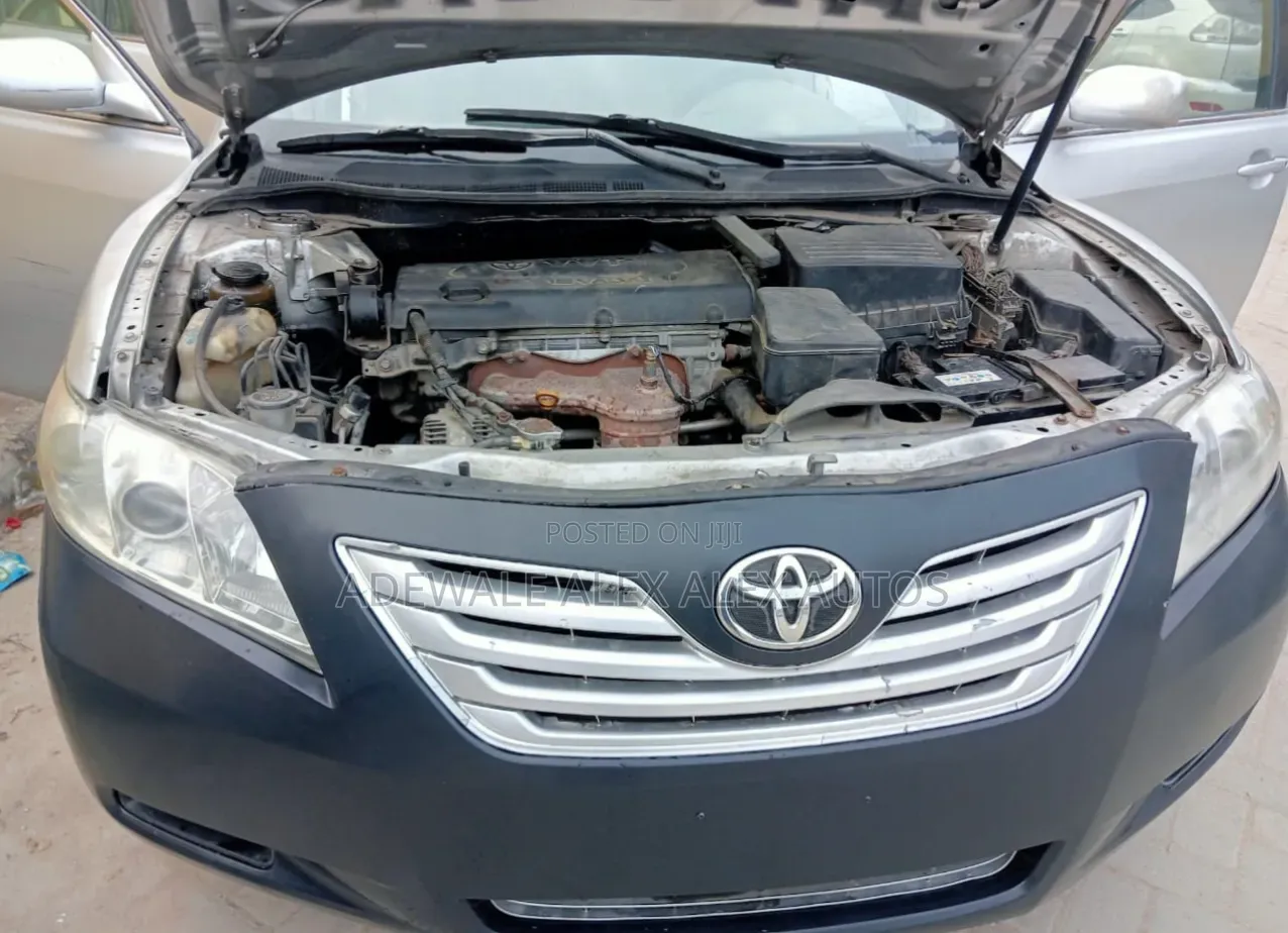 Toyota Camry 2008 Silver