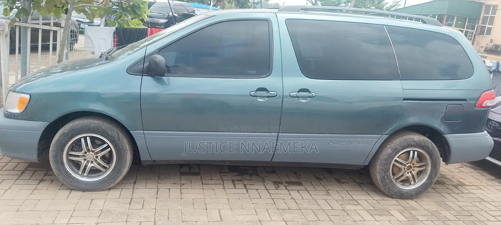 Toyota Sienna 2003 Green