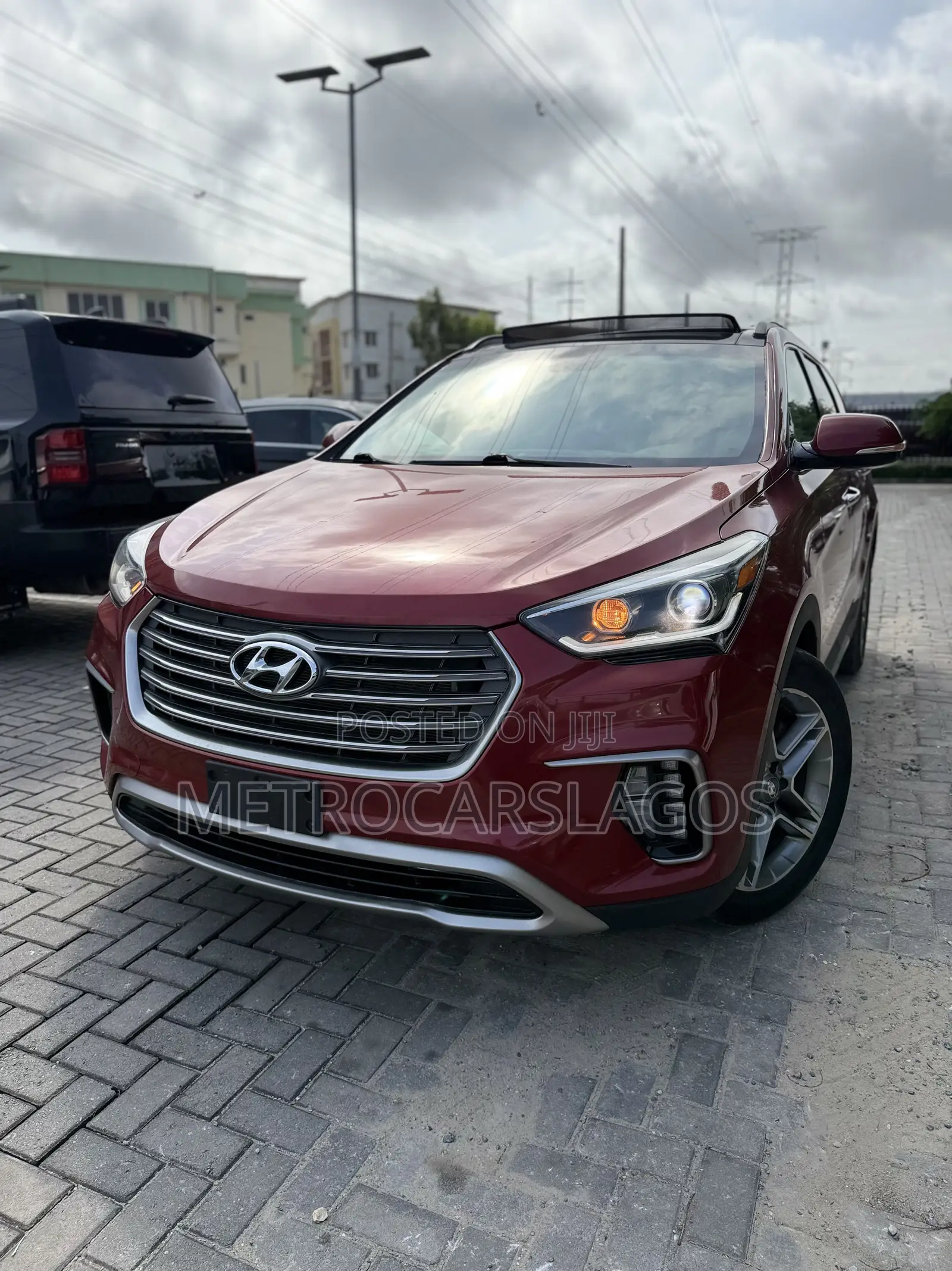 Hyundai Santa Fe Limited AWD 2017 Red