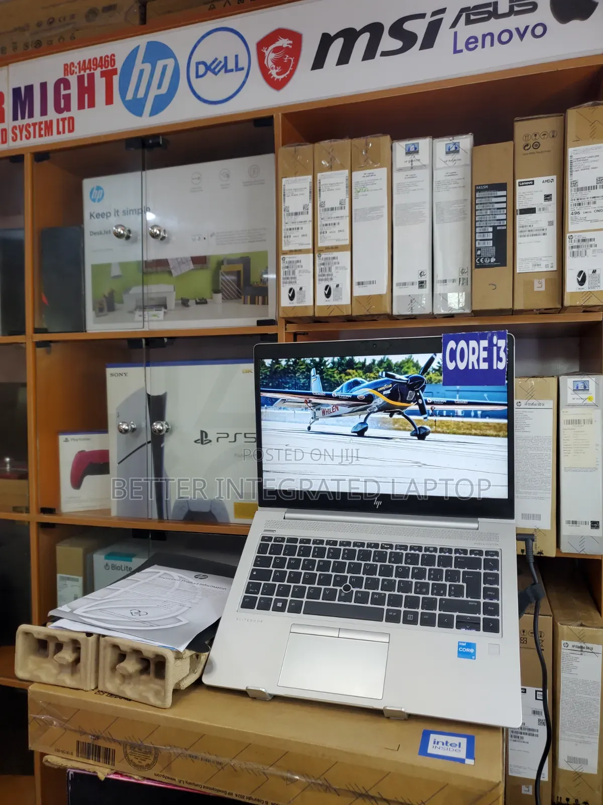 New Laptop HP EliteBook 820 8GB Intel Core i3 SSD 256GB