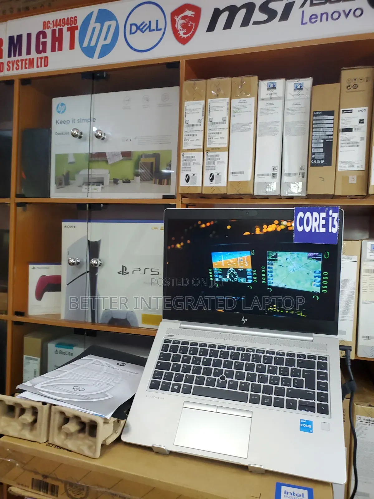 New Laptop HP EliteBook 820 8GB Intel Core i3 SSD 256GB