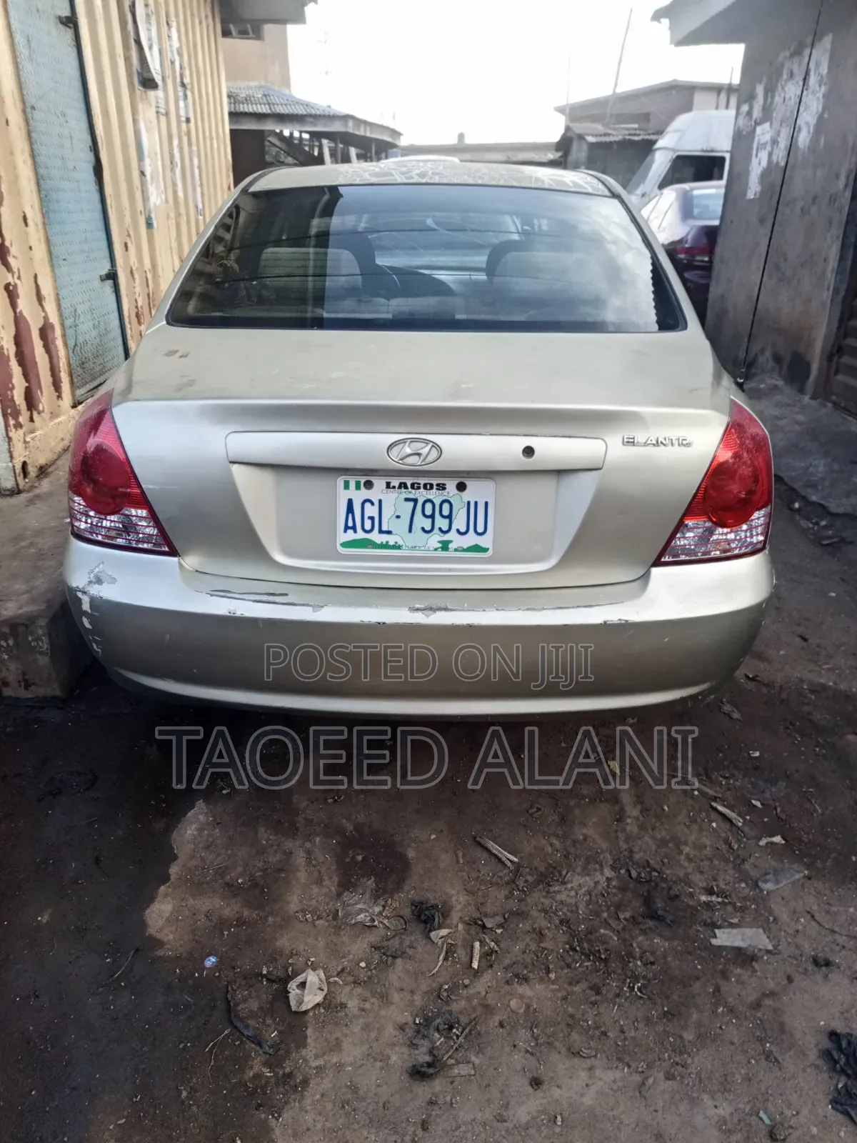 Hyundai Elantra 2005 Gold
