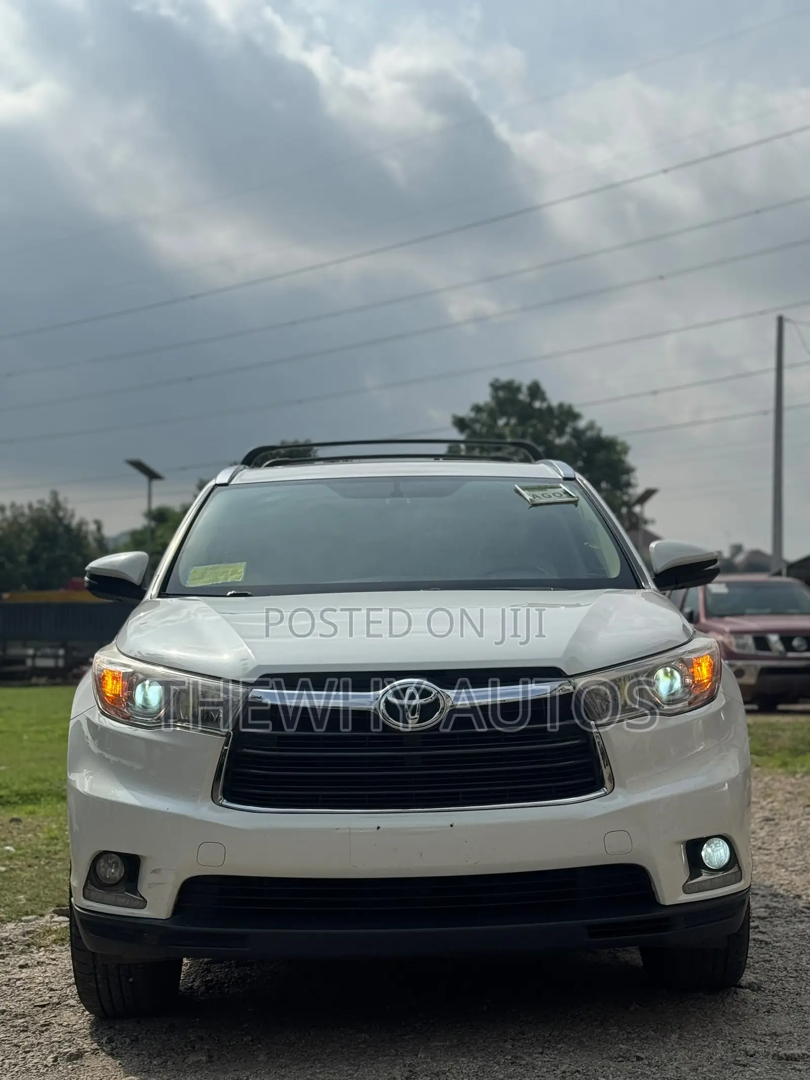 Toyota Highlander Limited 4dr SUV AWD (3.5L 6cyl 6A) 2015 White