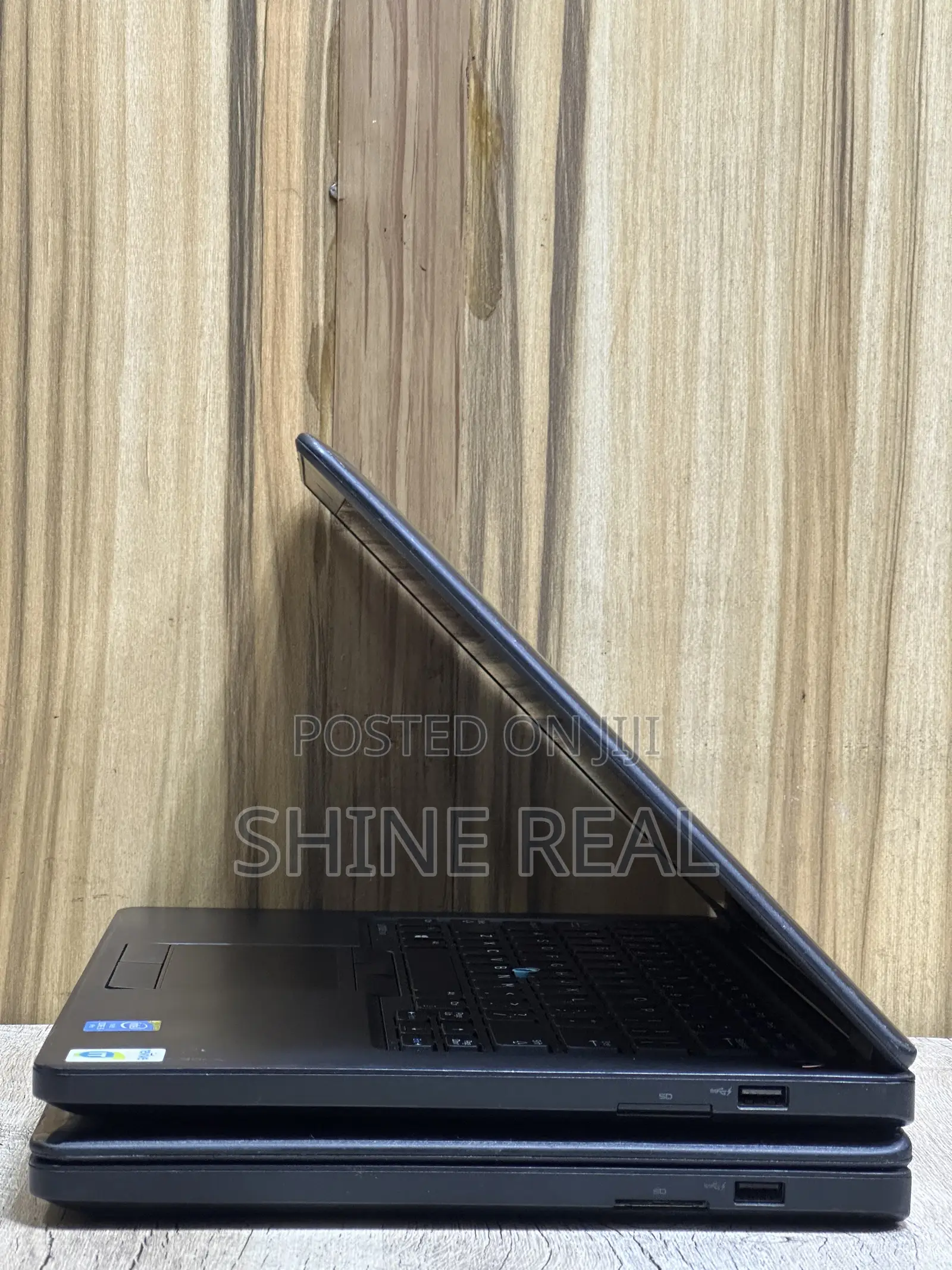 Laptop Dell Latitude 14 E5450 8GB Intel Core i5 SSD 256GB