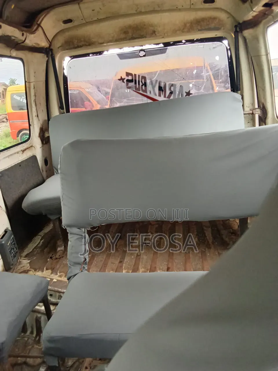 Daihatsu Hijet 2000 White
