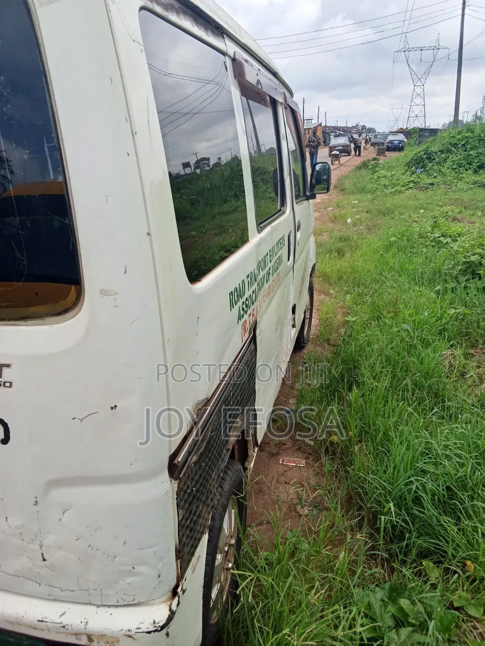 Daihatsu Hijet 2000 White