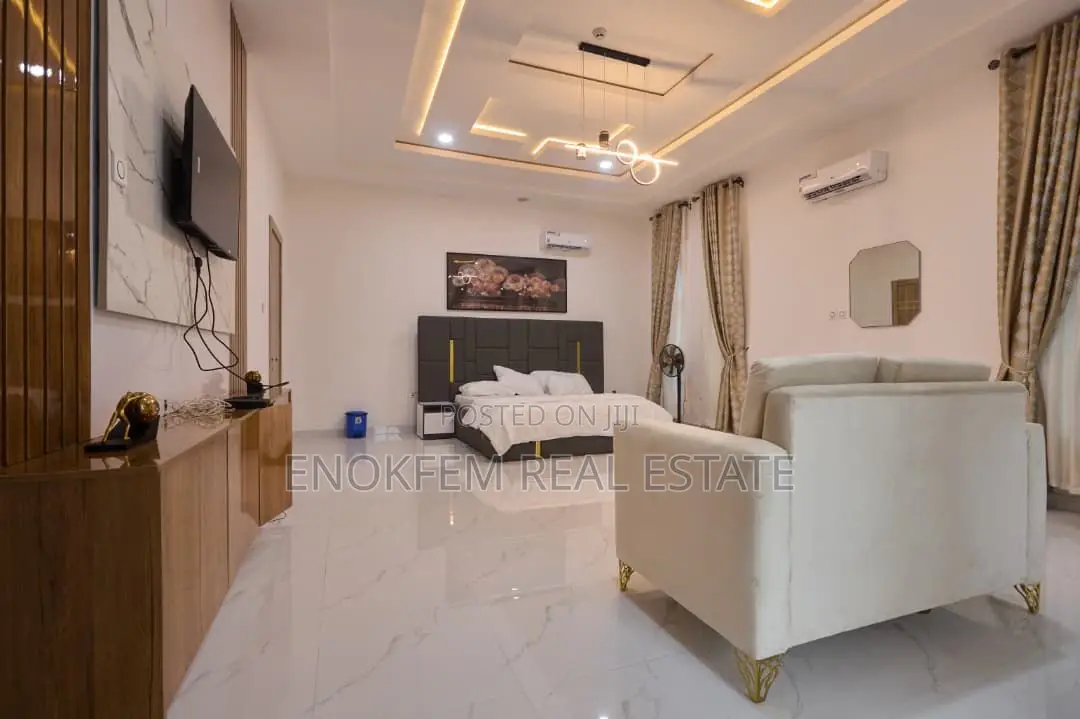 Furnished 5bdrm Duplex in Lagos State for sale
