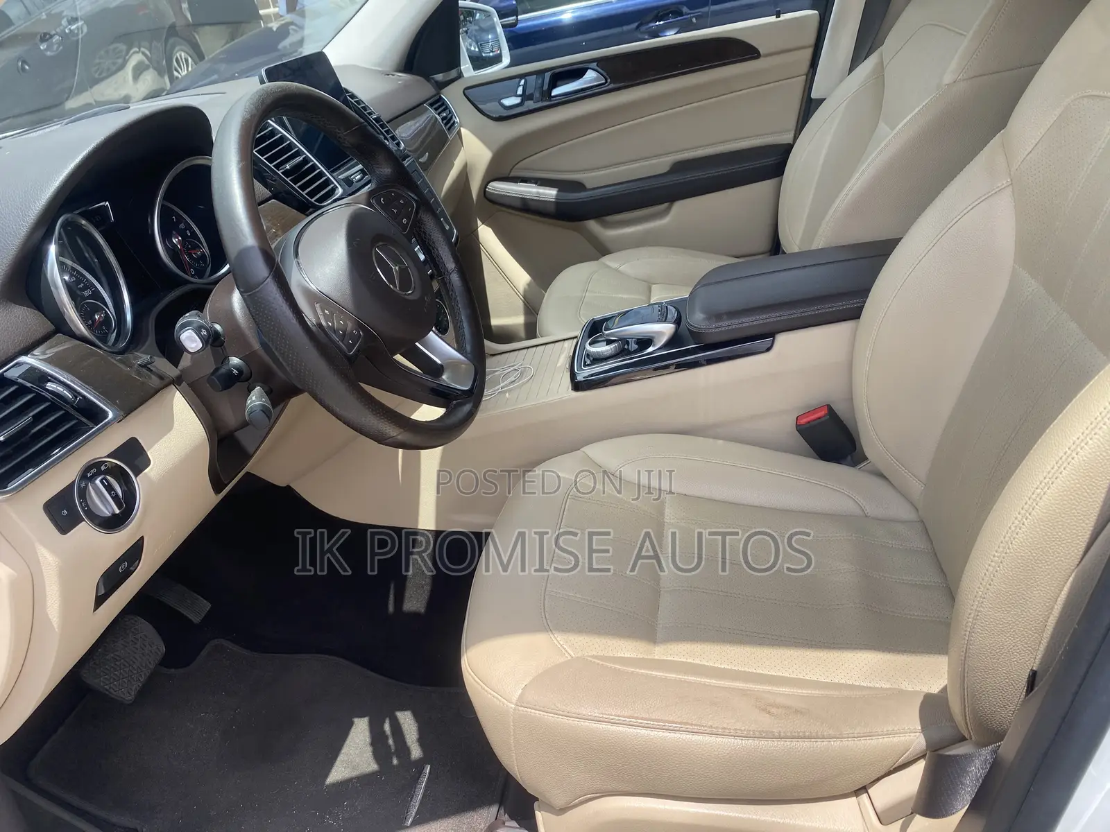 Mercedes-Benz GLE-Class 2018 White