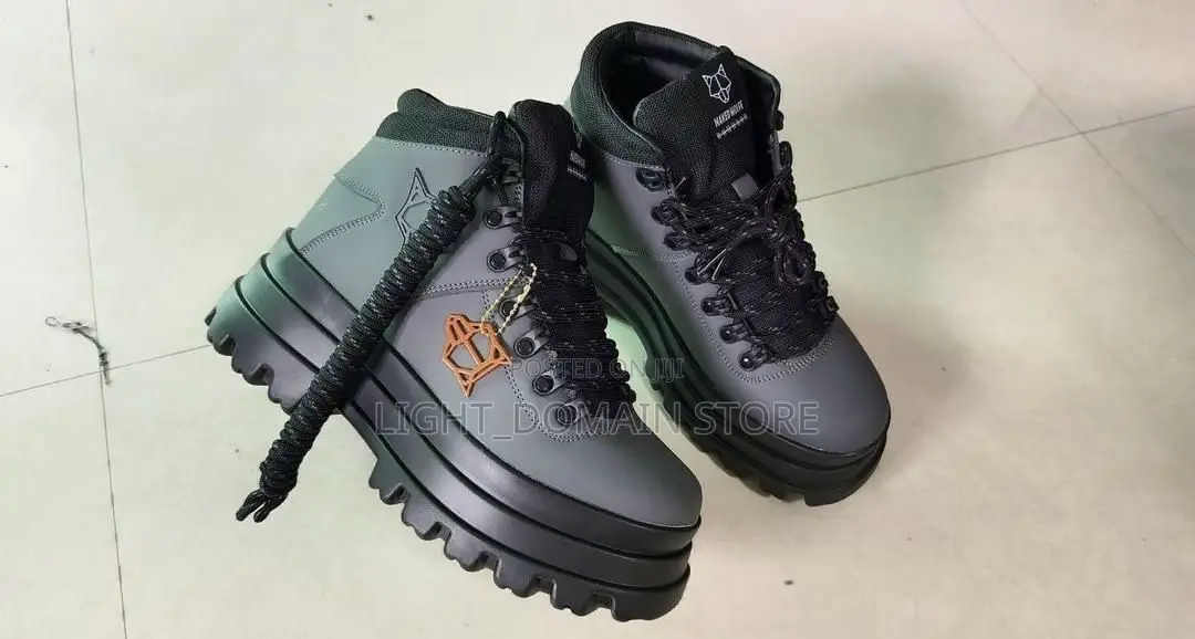 Naked Wolfe UrbanStreetwearThickPlatformAnkle Boots ( FREE DELIVERY )