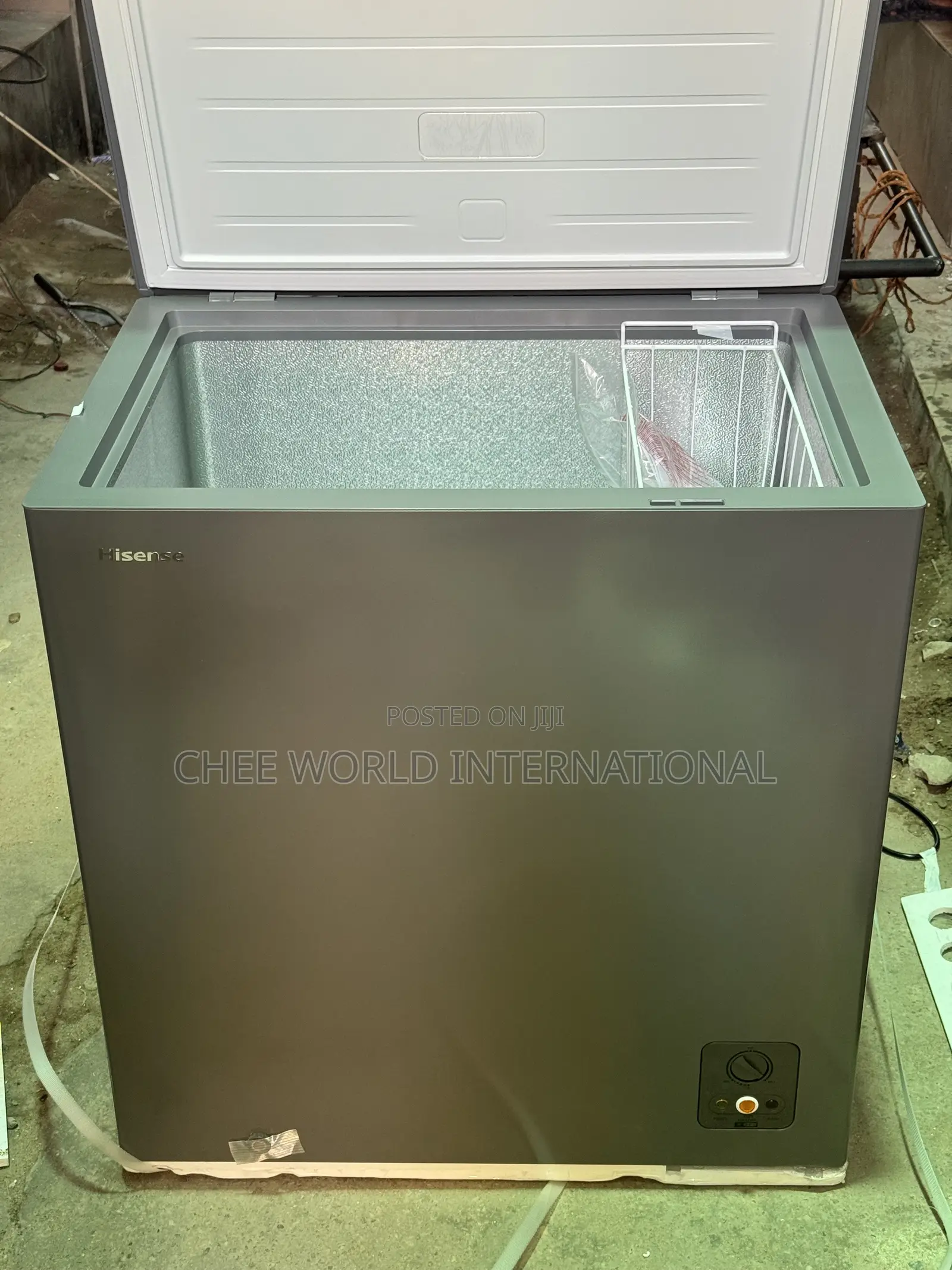 Original Hisense Model 270 200Litres Deep Freezer – Energy Saving