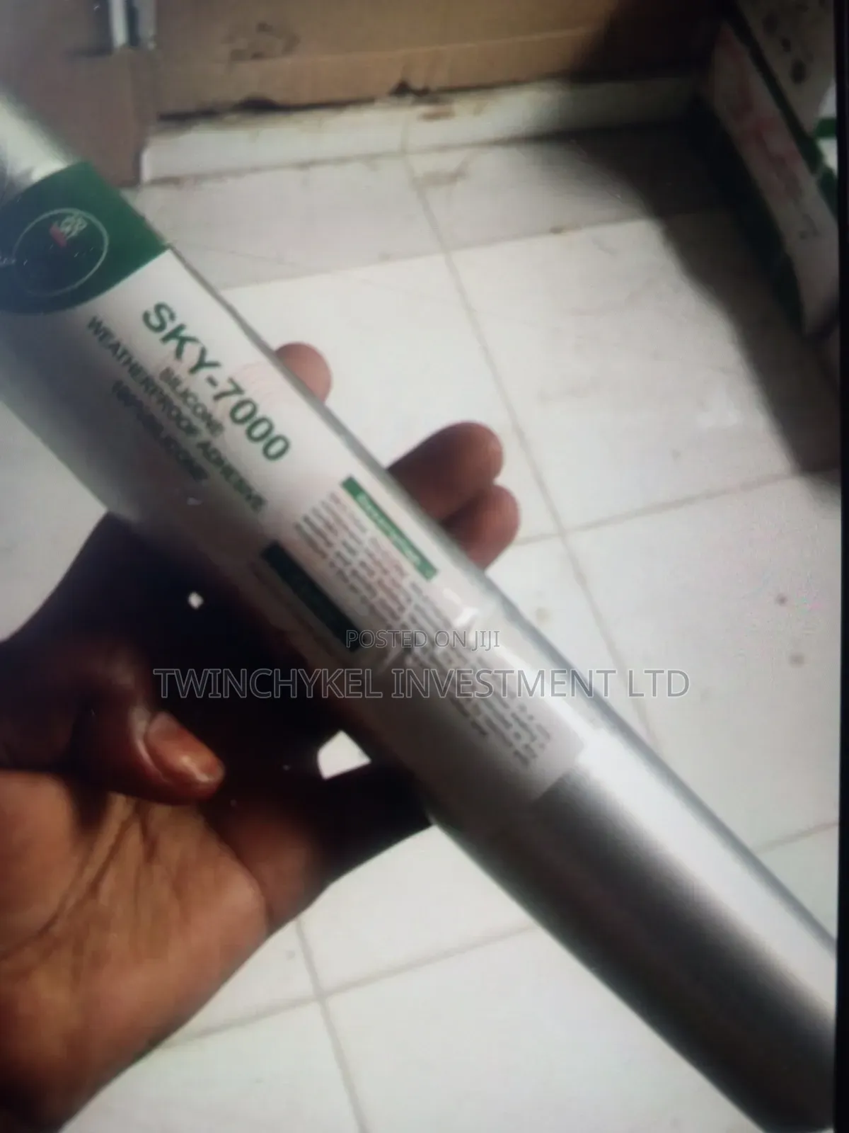 Sky Sausage Sealant Gum