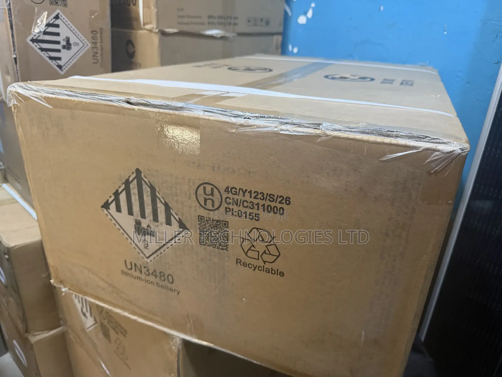 Deye SE-F16 48V 16kWh Solar Lithium Battery