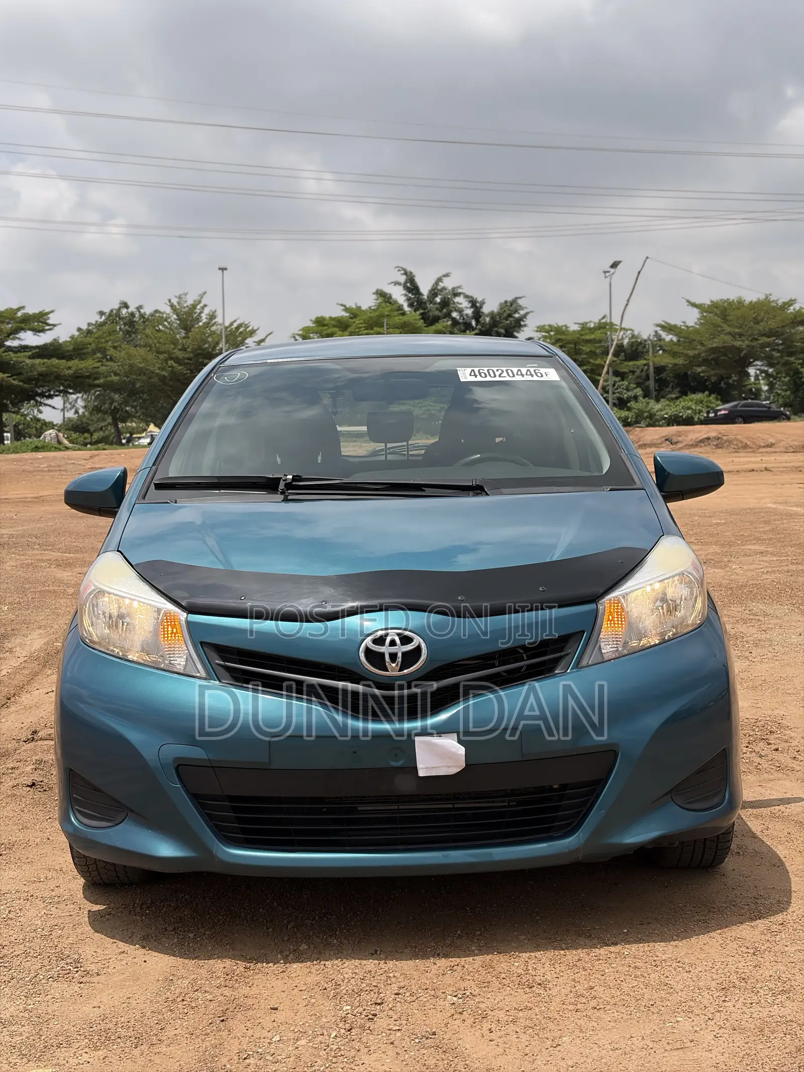 Toyota Yaris LE Hatchback 5dr 2014 Green