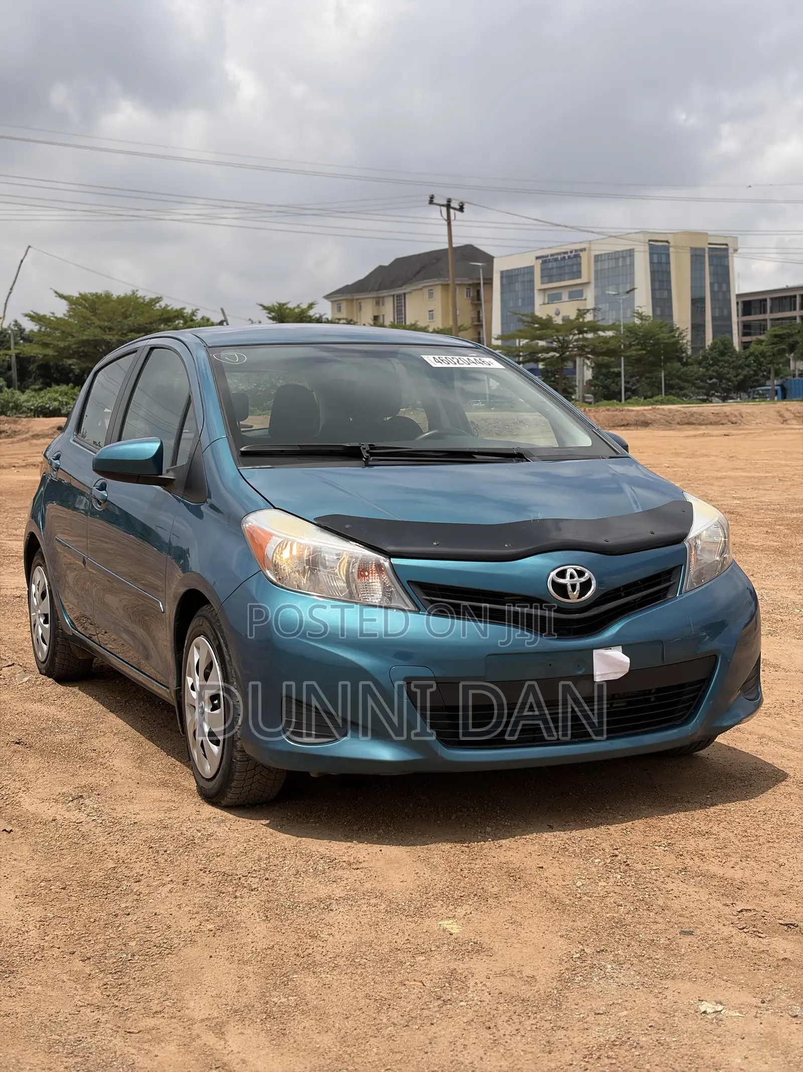 Toyota Yaris LE Hatchback 5dr 2014 Green