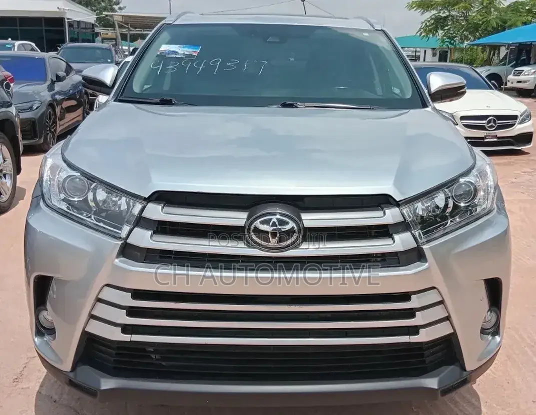 Toyota Highlander Limited Platinum 4x4 V6 (3.5L 6cyl 8A) 2017 Silver