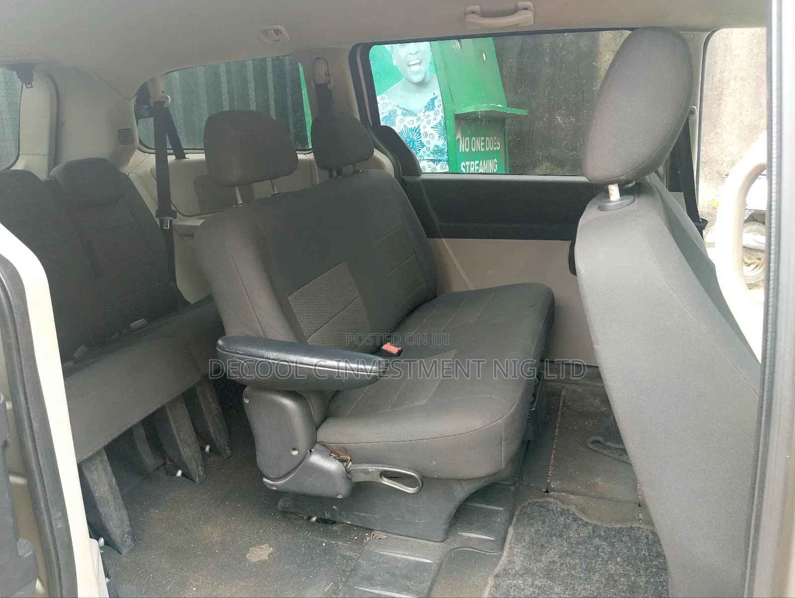 Dodge Caravan 2008 Gold