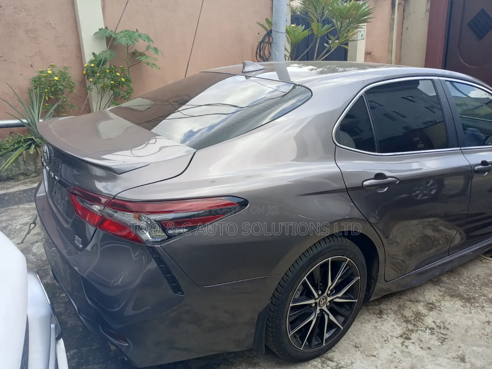 Toyota Camry SE AWD 2024 Gray