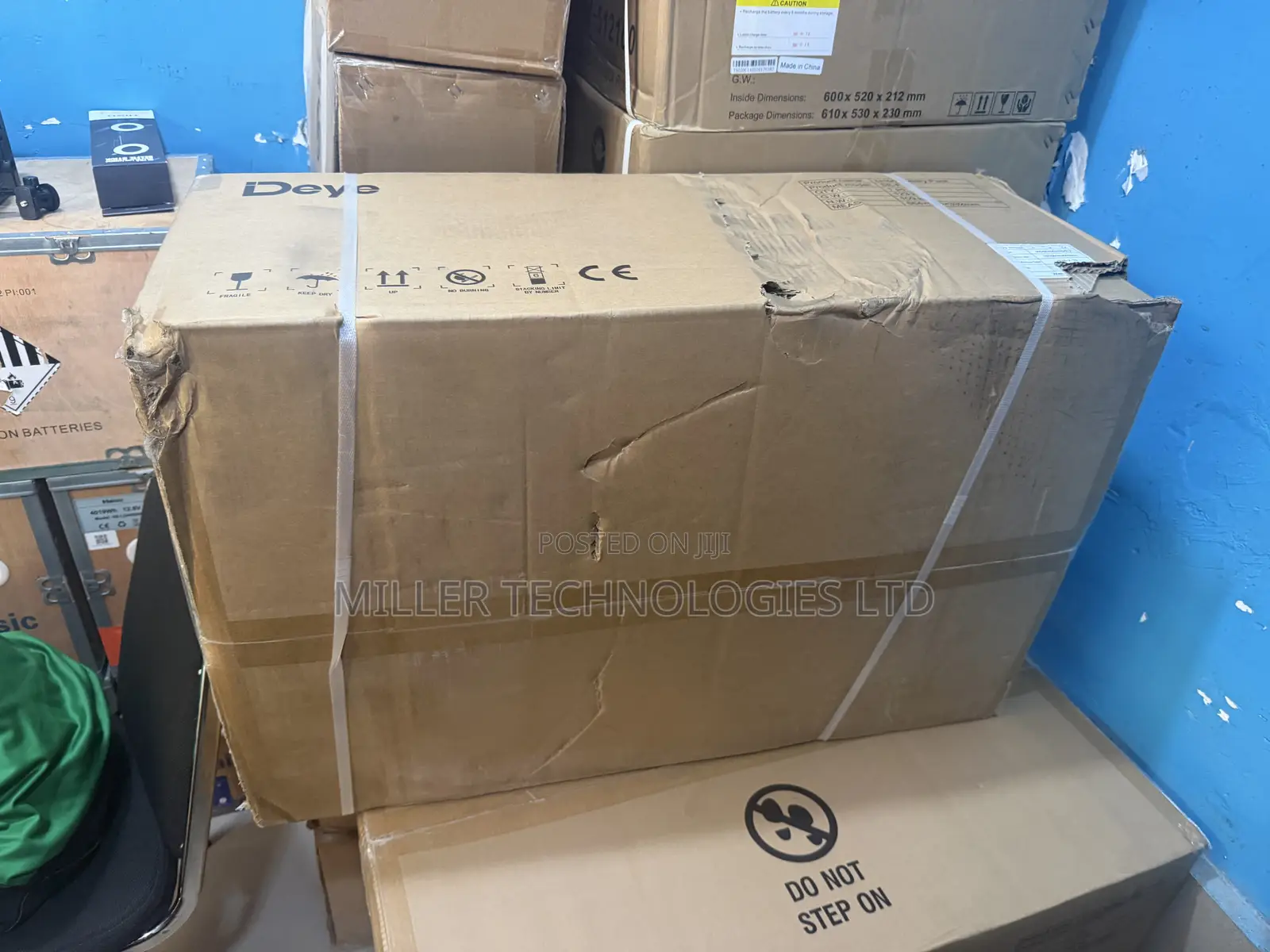 Premium Deye SE-F16 16kWh Energy Storage Battery