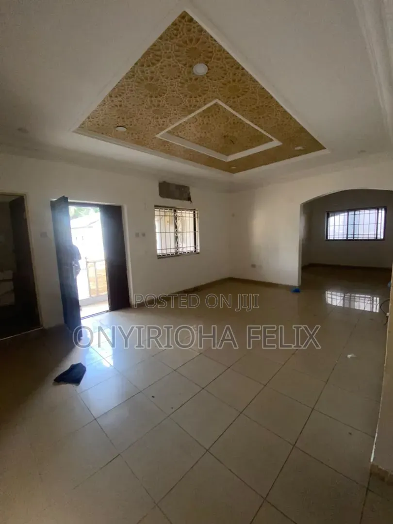 3bdrm Bungalow in Gwarinpa Main, Bunkoro for rent