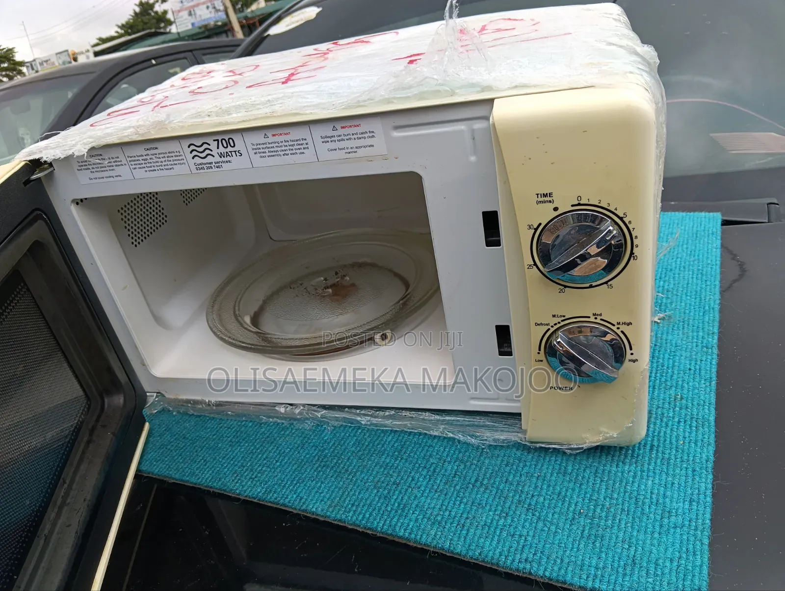 London Neatly Used Microwave