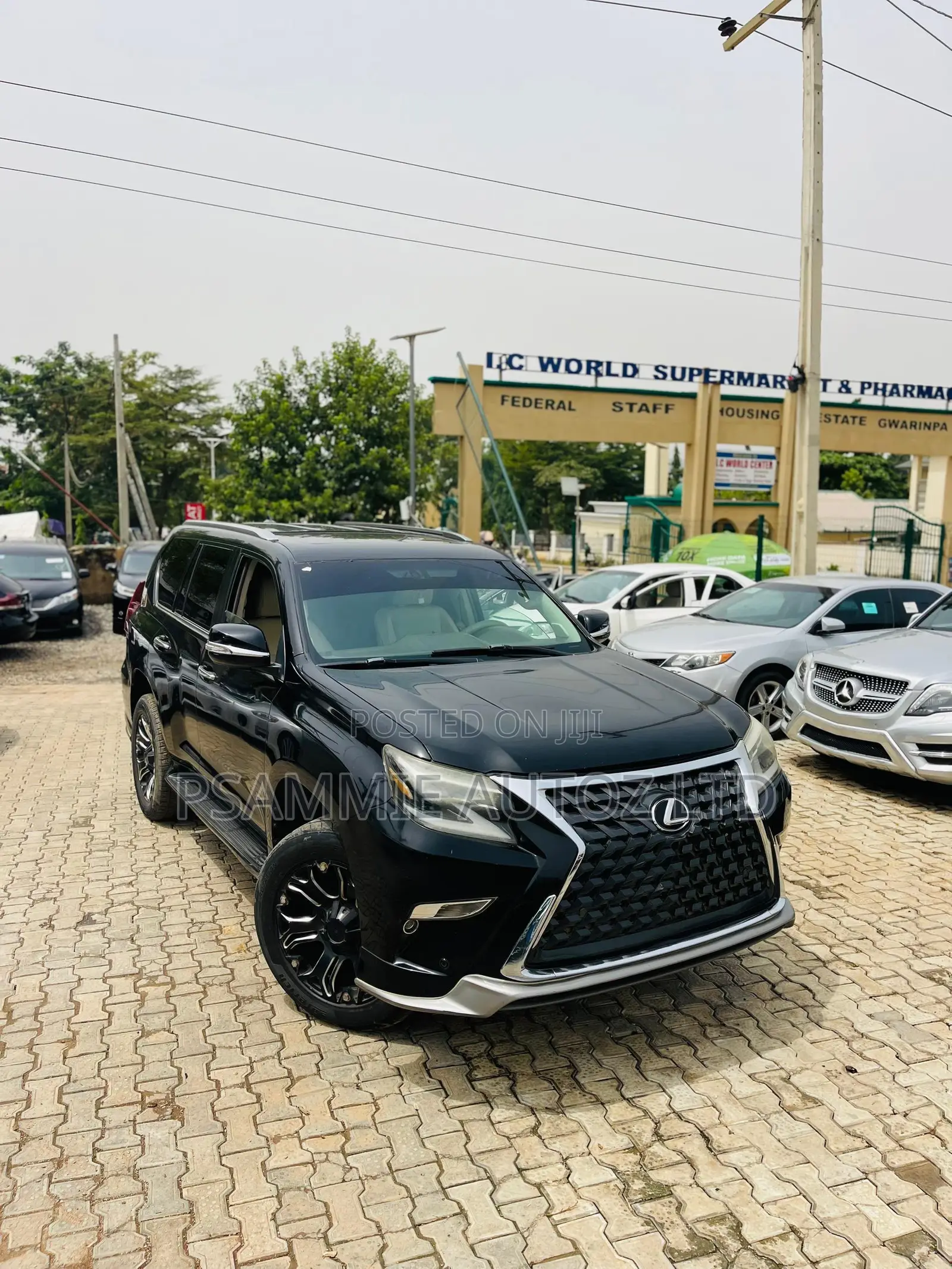 Lexus GX 460 2011 Black