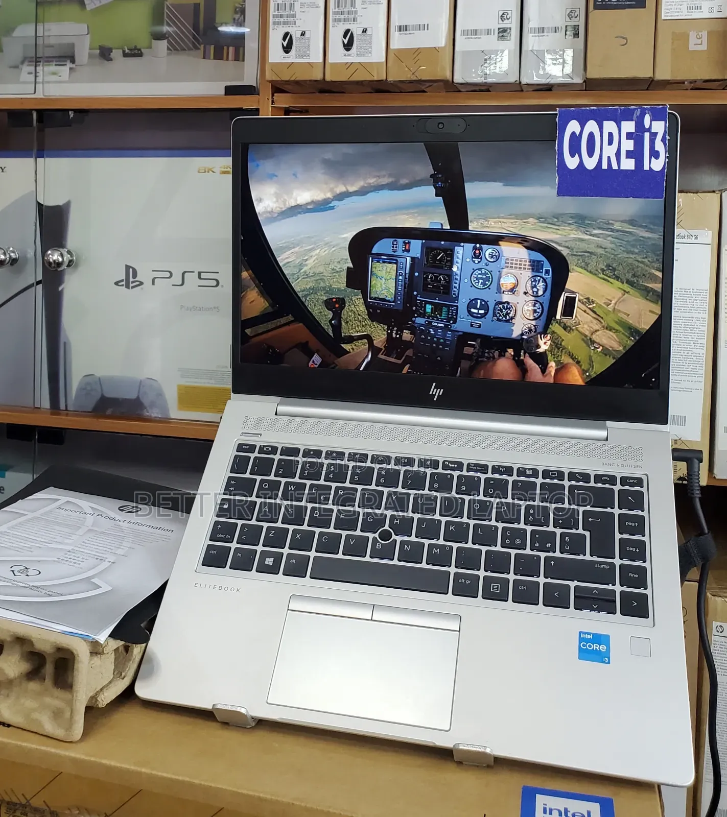 New Laptop HP EliteBook 820 16GB Intel Core i3 SSD 256GB