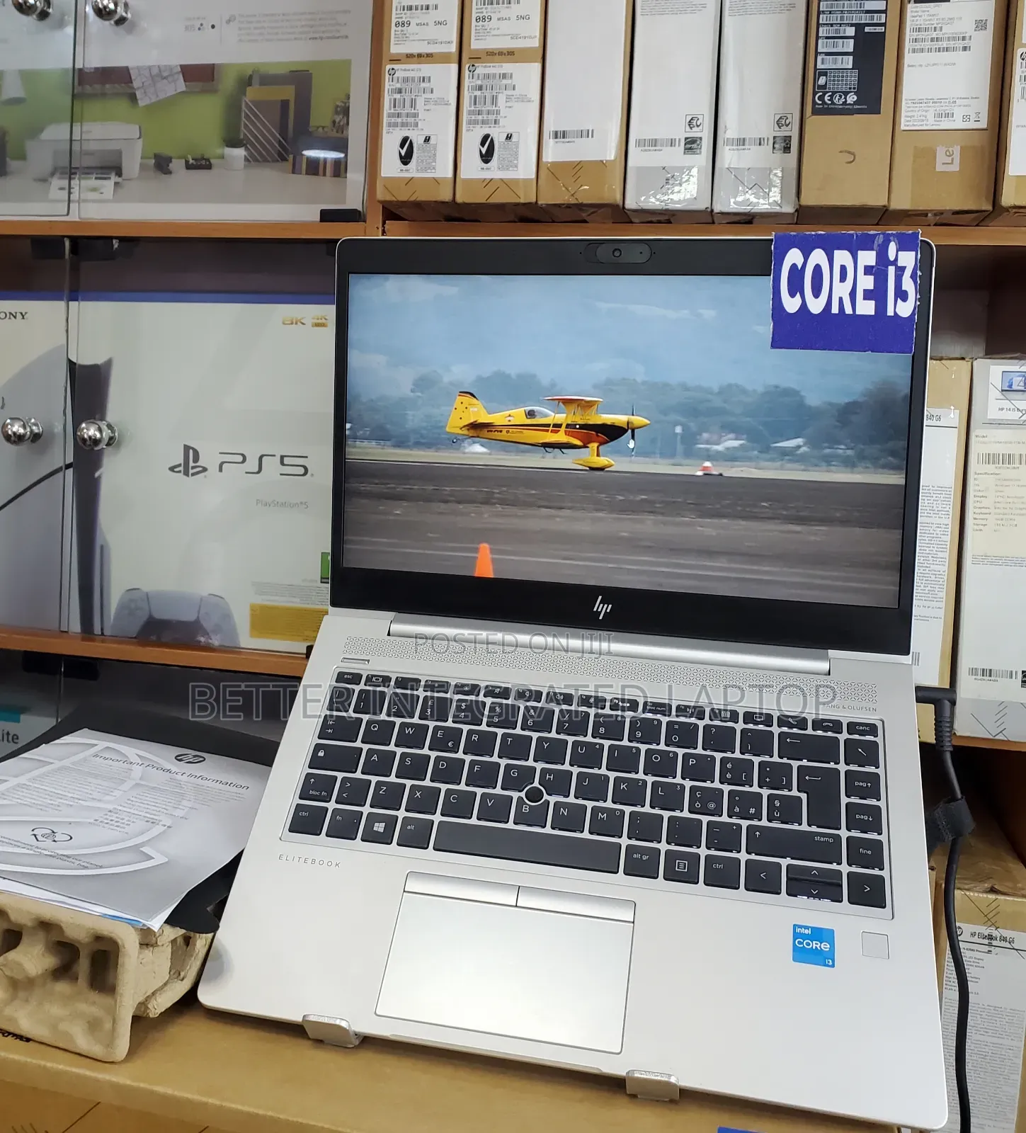 New Laptop HP EliteBook 820 16GB Intel Core i3 SSD 256GB