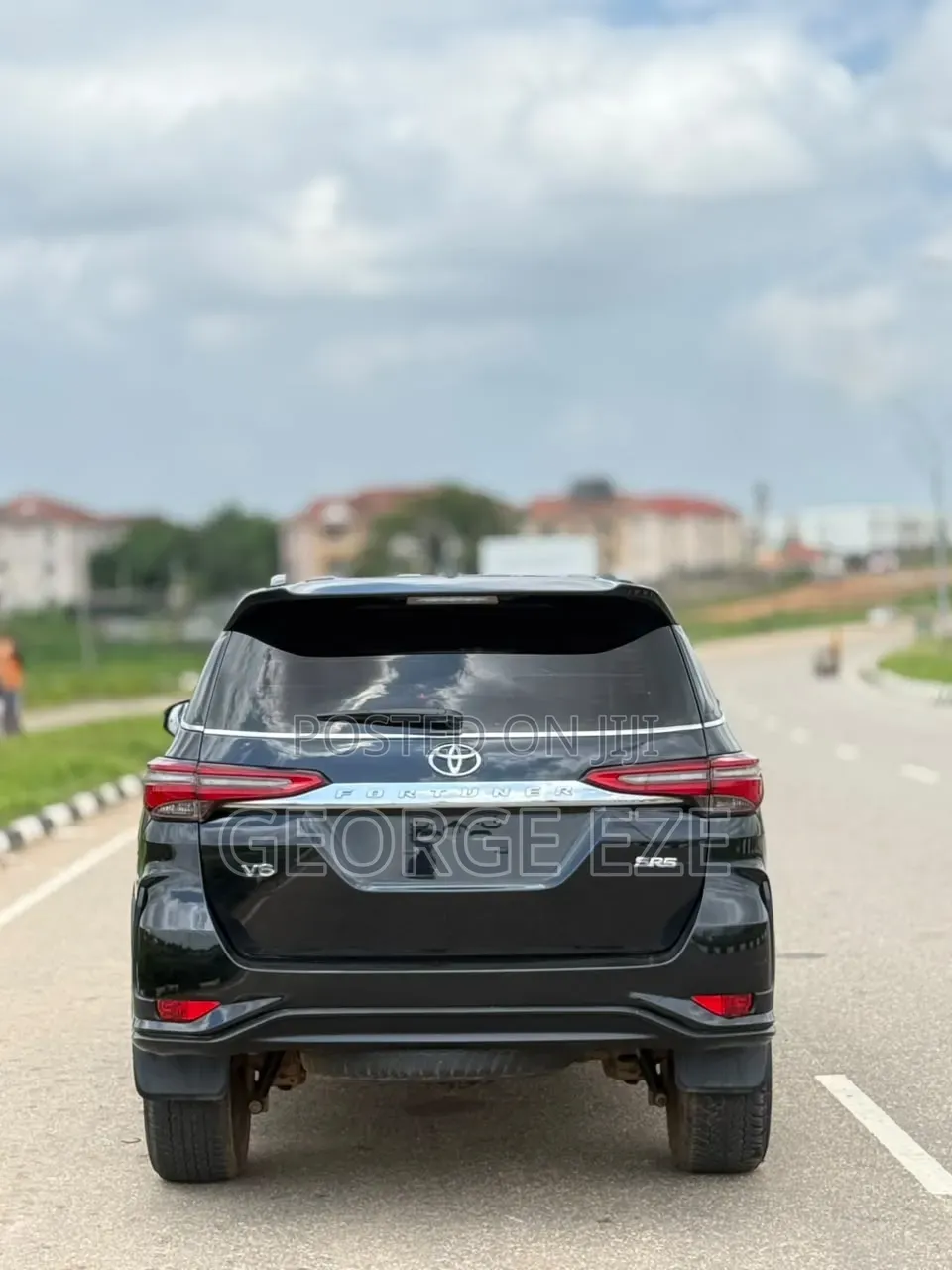 Toyota Fortuner 2020 Black