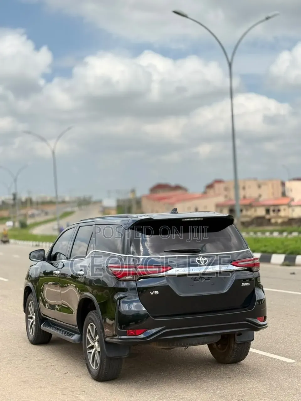 Toyota Fortuner 2020 Black