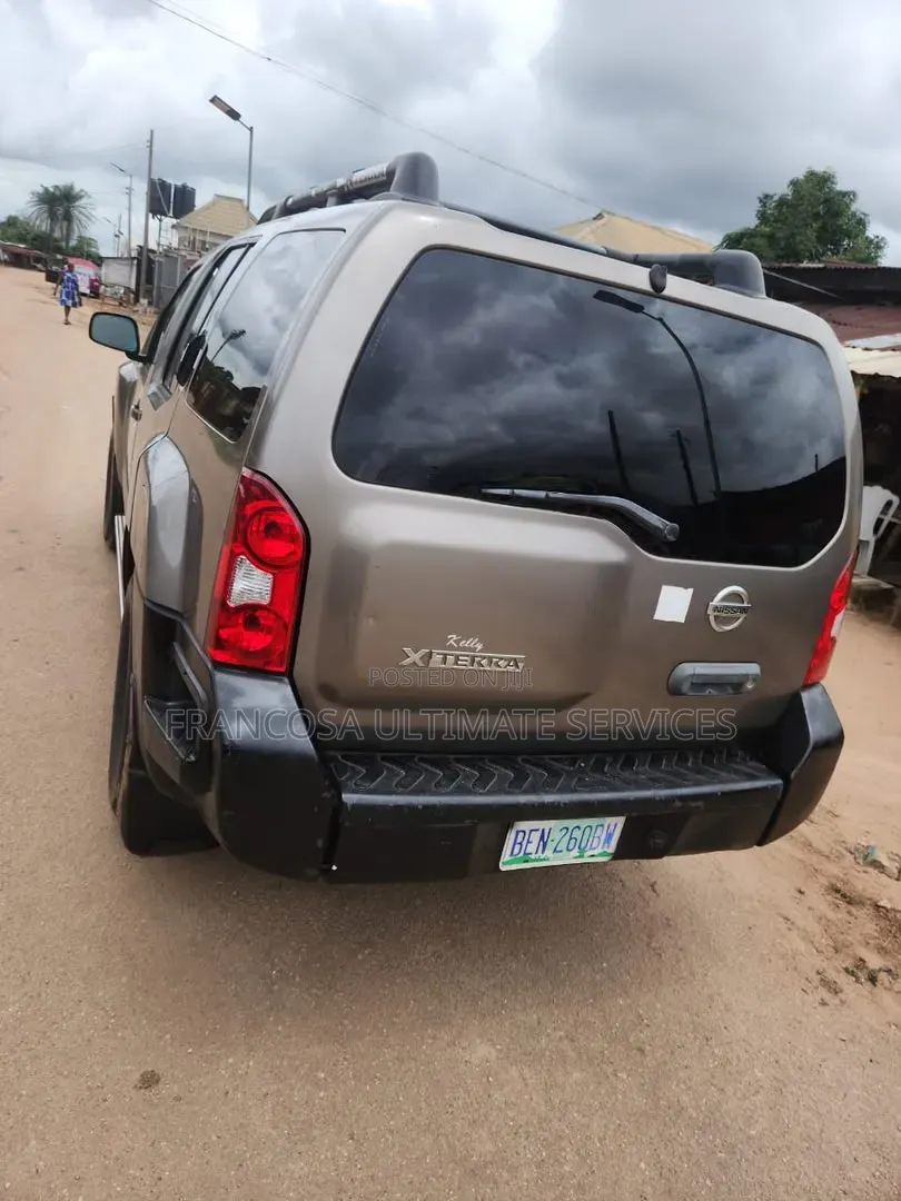 Nissan Xterra 2006 Green