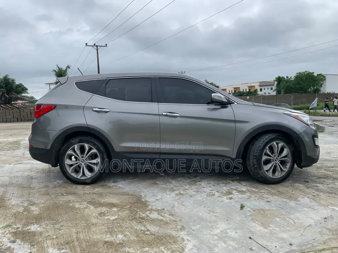 Hyundai Santa Fe 2013 Beige