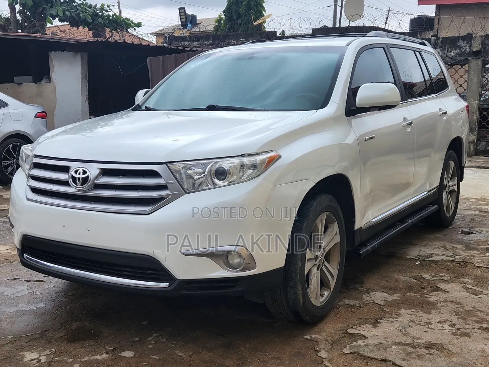 Toyota Highlander Limited 2012 White