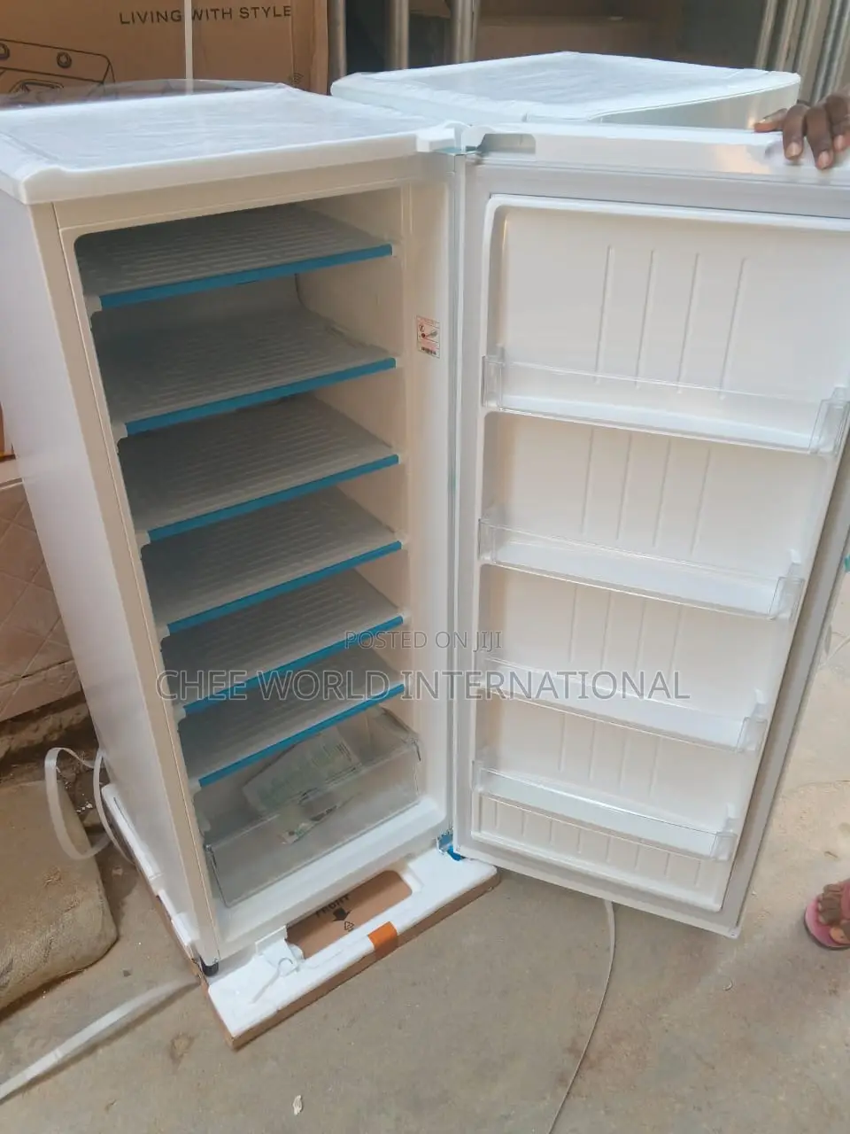 Original LG 200L Upright Freezer (GN-304SL) – Fast Freezing