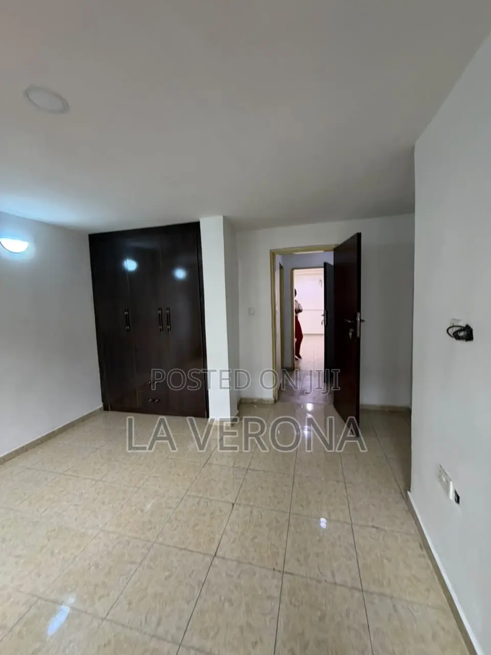 3bdrm Block of Flats in Jahi for rent