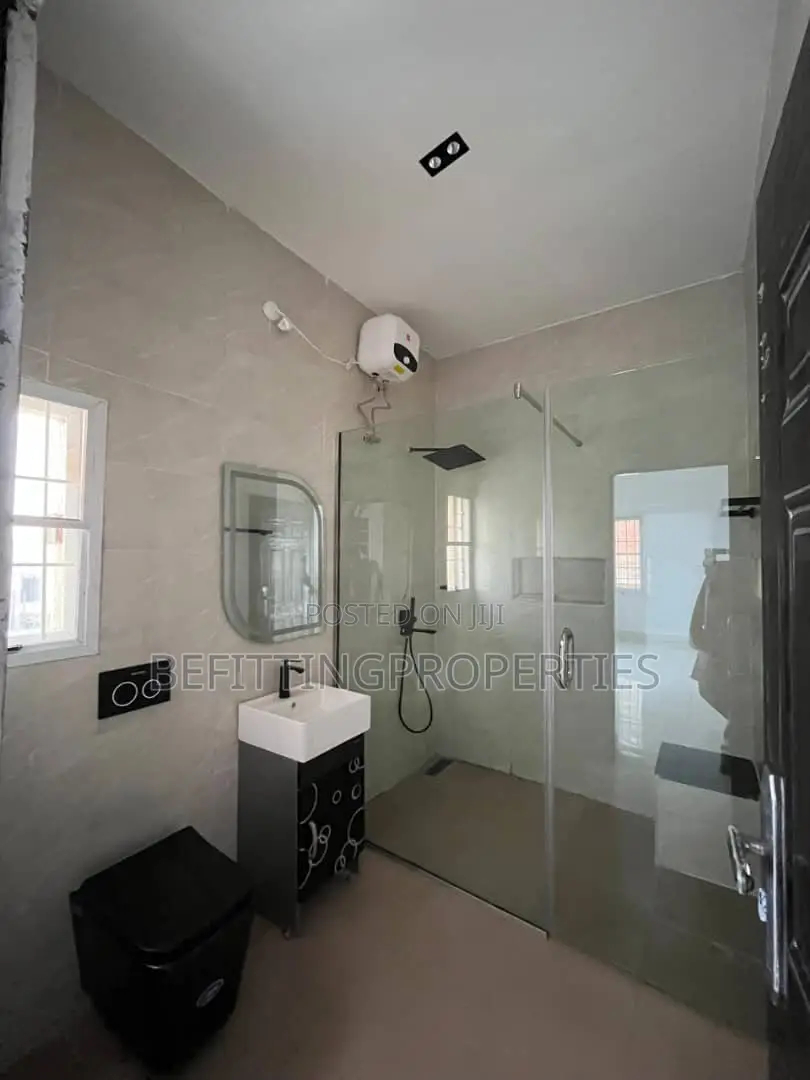 3bdrm Duplex in Kubwa for sale