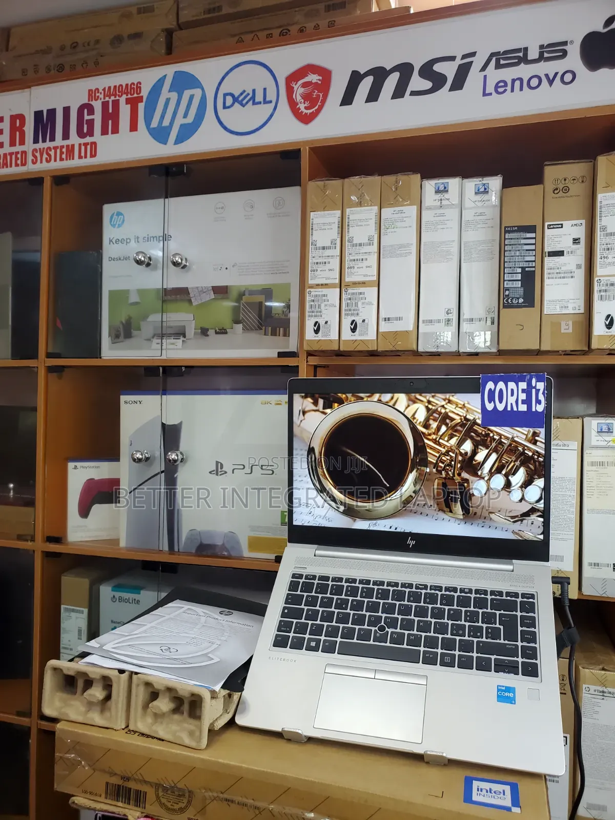 New Laptop HP EliteBook 820 8GB Intel Core i3 SSD 512GB