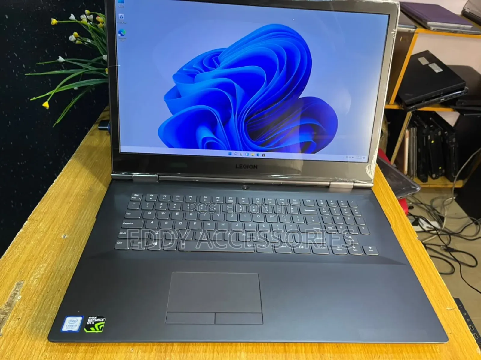 Laptop Lenovo IdeaPad Y730 16GB Intel Core i5 SSD 512GB