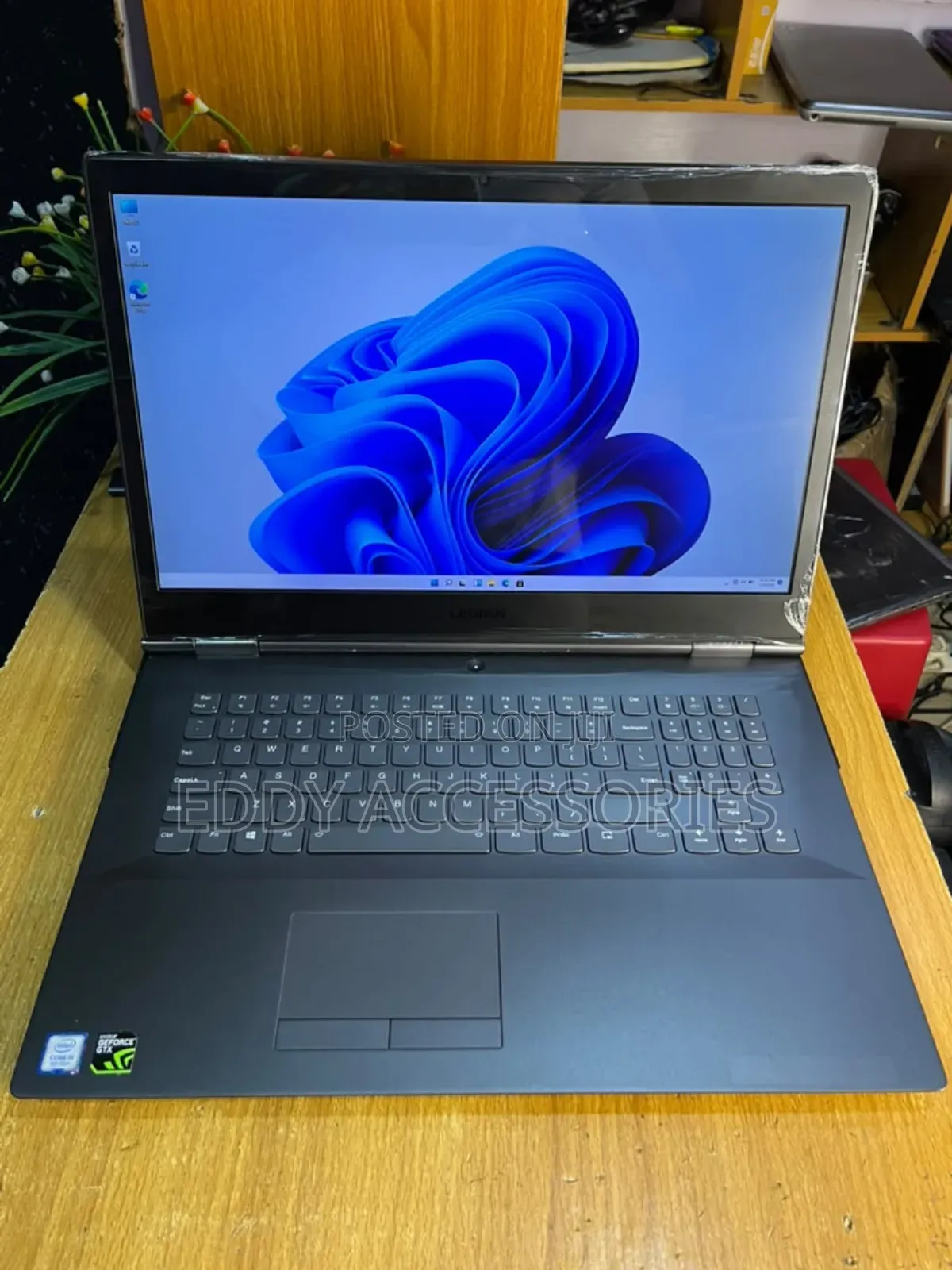 Laptop Lenovo IdeaPad Y730 16GB Intel Core i5 SSD 512GB