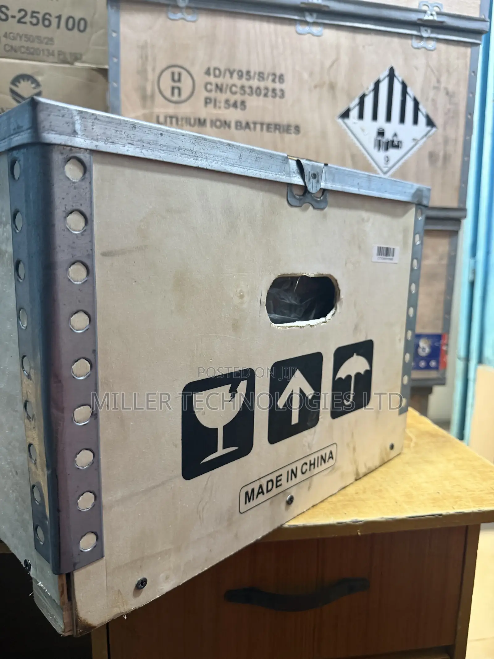 PRAG 15KVA Automatic Voltage Stabilizer – SVD100