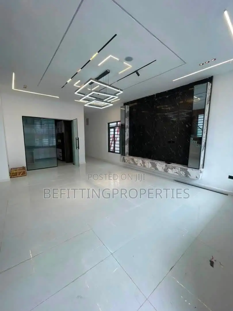 4bdrm Duplex in Ajah for sale