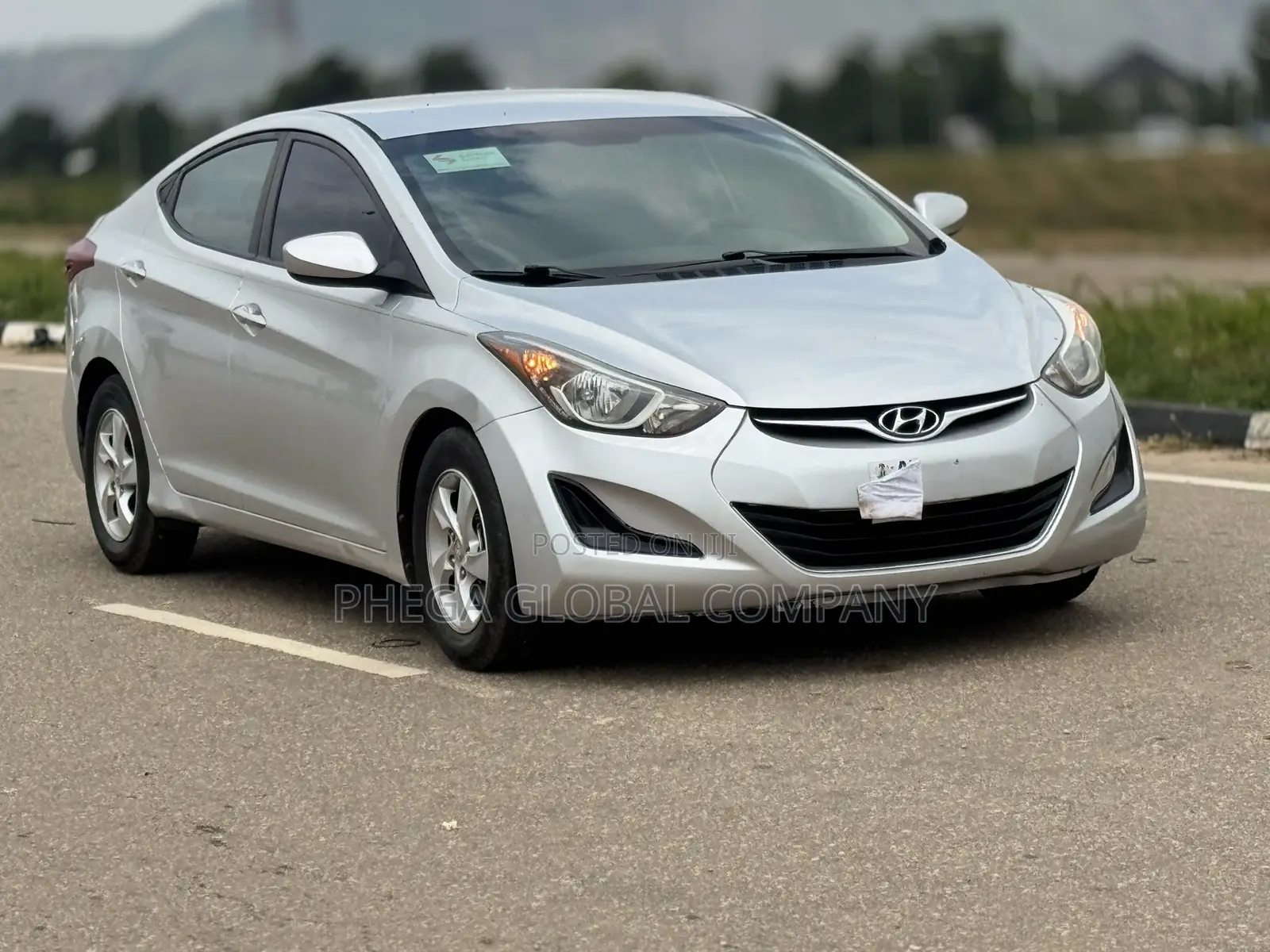 Hyundai Elantra 2015 Silver