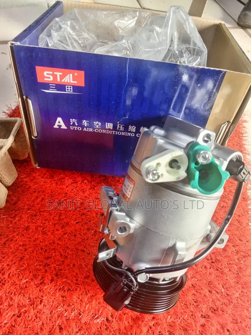 Hyundai Elantra 
Year:2012
AC Compressor.