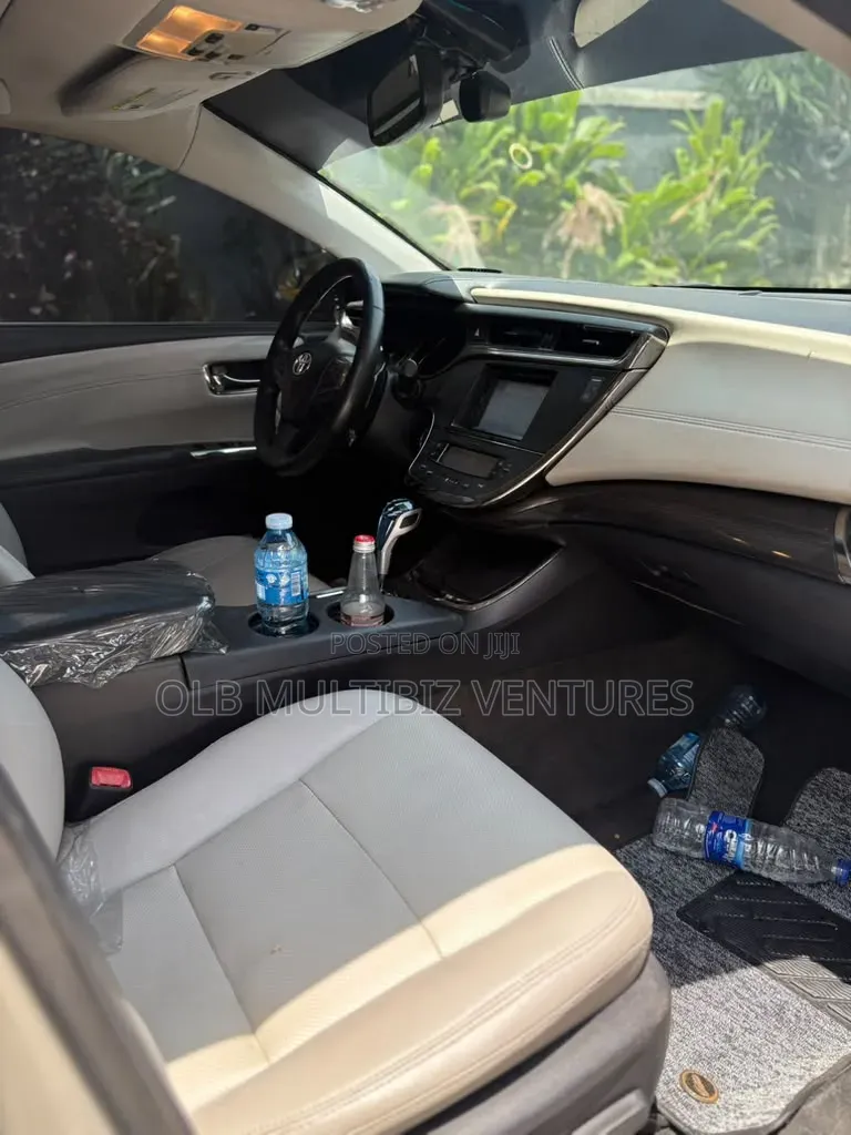 Toyota Avalon 2013 Silver